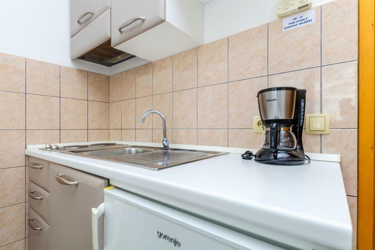 Apartments Karmen พรีมอชเตน ห้อง รูปภาพ